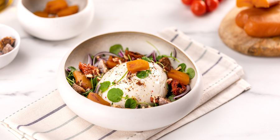 Ensalada de burrata y hueva de mújol